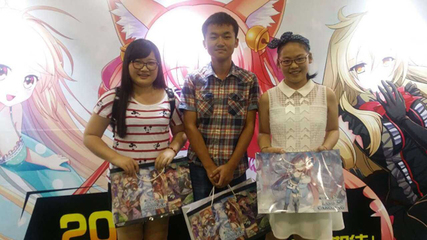 《魔卡領域》閃耀廈門國際動漫節(jié) 知名COSER試玩引發(fā)關注